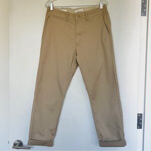 Banana Republic khaki beige slim fit chino pants 31x30